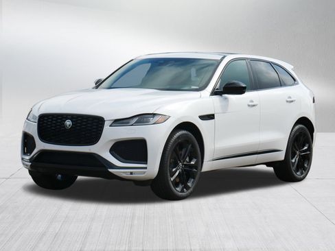New 2026 Jaguar F-PACE R-Dynamic S image 1