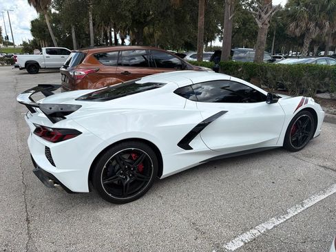 Used 2021 Chevrolet Corvette Stingray Coupe w/ Engine Appearance Package RWD image 4