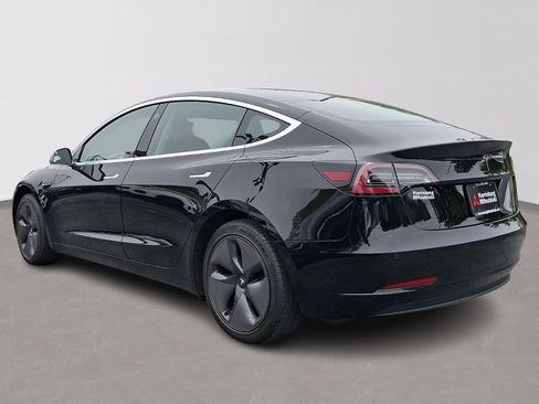 Used 2019 Tesla Model 3 Standard Range Plus RWD image 4