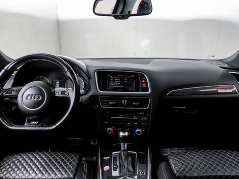 Used 2016 Audi SQ5 Premium Plus w/ Technology Package AWD/4WD image 18