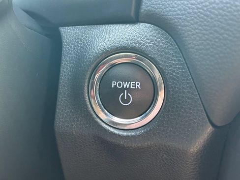 Used 2023 Toyota RAV4 XSE AWD/4WD image 30