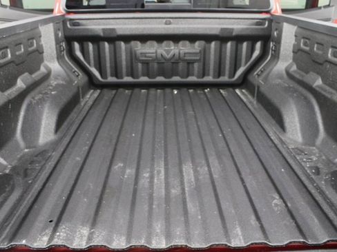 New 2026 GMC Canyon AT4 image 17