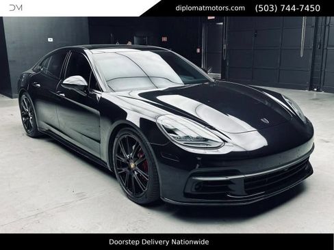 Used 2018 Porsche Panamera 4S AWD/4WD image 8