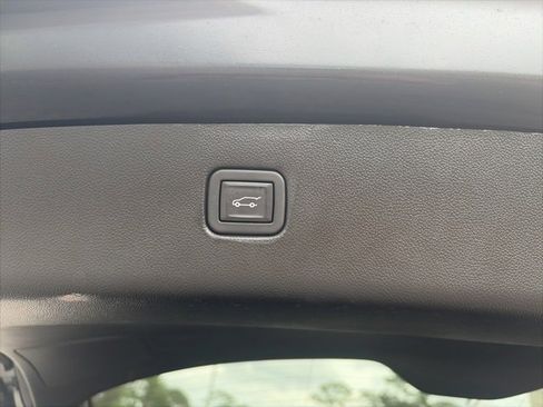 Used 2023 Chevrolet Blazer RS w/ Driver Confidence II Package image 8