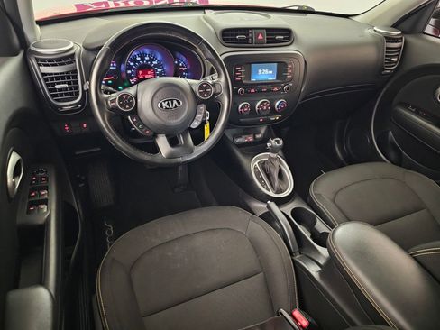 Used 2016 Kia Soul + w/ Designer's Package image 14