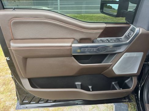 Certified 2024 Ford F350 King Ranch w/ Chrome Package AWD/4WD image 35