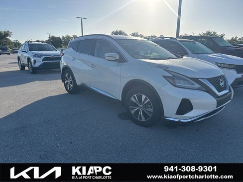 Used 2019 Nissan Murano SV image 1