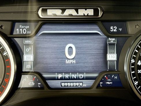 Used 2024 RAM 3500 Laramie AWD/4WD image 23