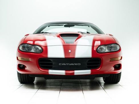Used 2002 Chevrolet Camaro Z28 w/ SS Performance/Appearance Pkg image 6