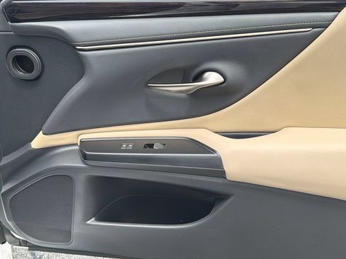 Used 2021 Lexus ES 350 w/ Premium Package FWD image 14