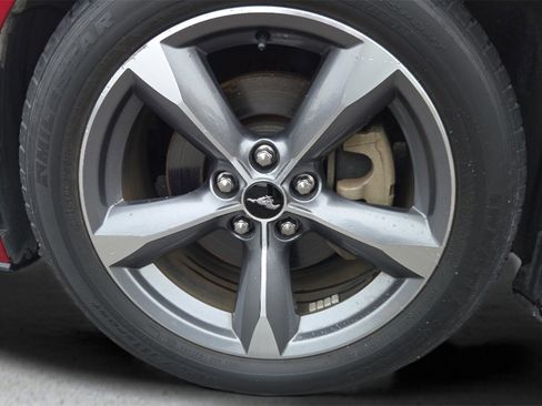 Used 2016 Ford Mustang Coupe w/ Equipment Group 051A image 28