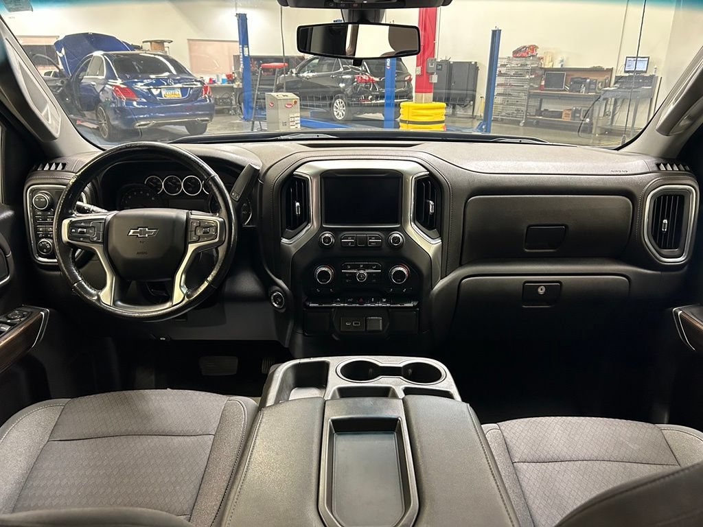 Used 2021 Chevrolet Silverado 1500 RST w/ Bed Protection Package AWD/4WD image 19
