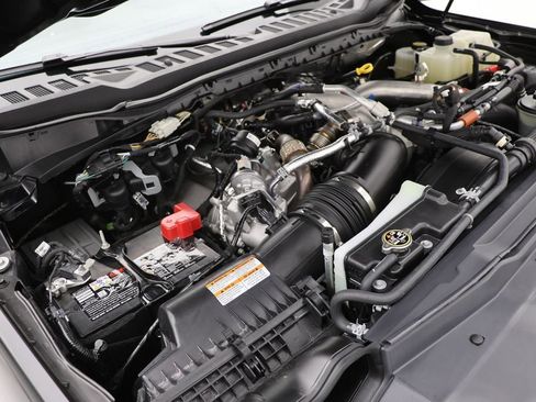 Used 2025 Ford F250 Platinum w/ Platinum Plus Package image 48