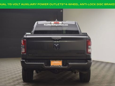 Certified 2022 RAM 1500 Big Horn w/ Night Edition image 7