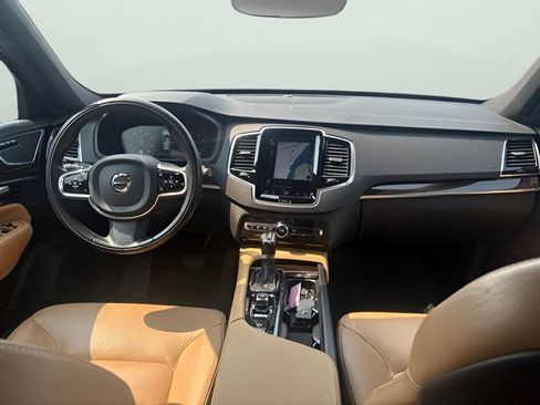 Used 2018 Volvo XC90 T6 Momentum w/ Convenience Package AWD/4WD image 26