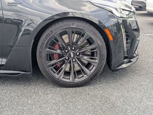 Used 2024 Cadillac CT5 V Blackwing w/ Driver Assist Package RWD image 11