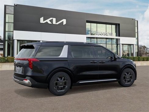 New 2026 Kia Carnival SX image 7