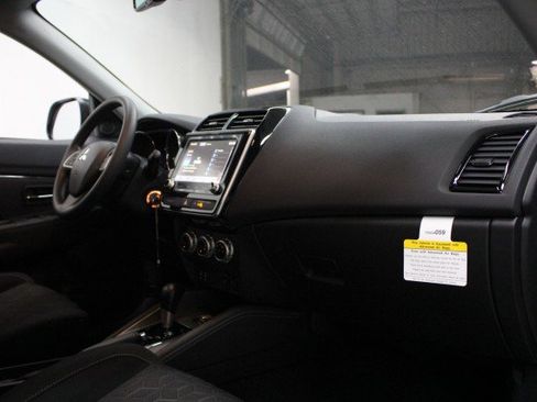 New 2026 Mitsubishi Outlander Sport ES image 17