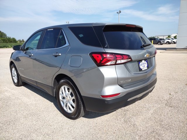 Used 2024 Chevrolet Equinox LT FWD image 3