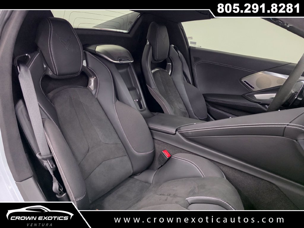 Used 2024 Chevrolet Corvette Stingray Premium Conv w/ Z51 Performance Package RWD image 19