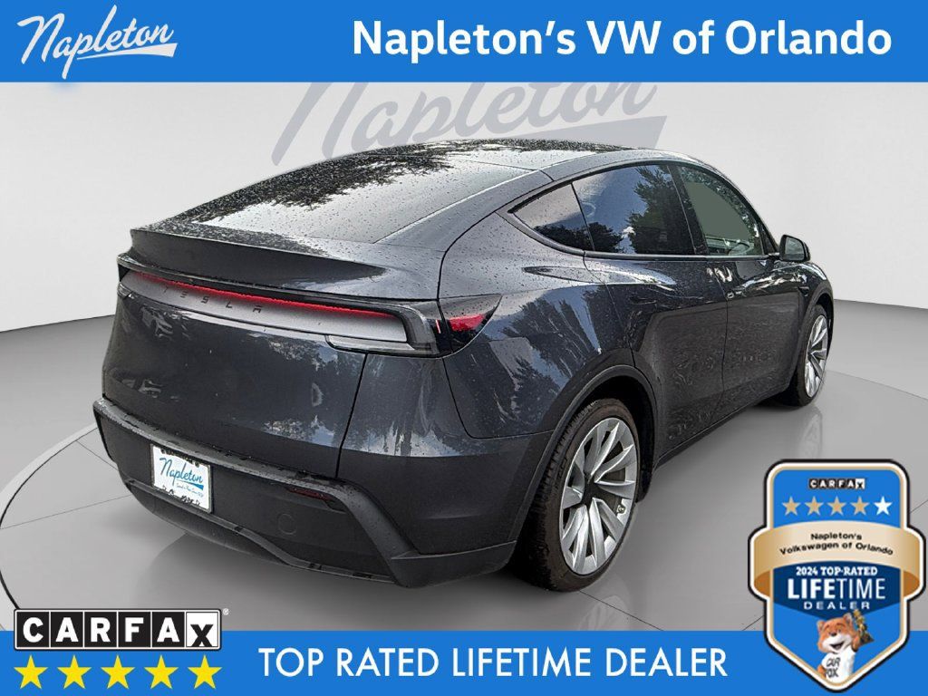 Used 2026 Tesla Model Y 2WD image 6