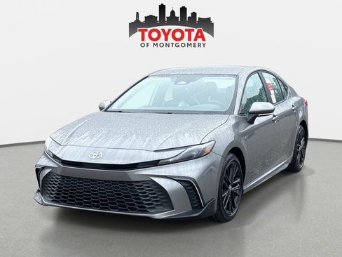 New 2026 Toyota Camry SE image 7
