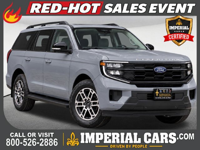 Used 2025 Ford Expedition Active AWD/4WD image 1