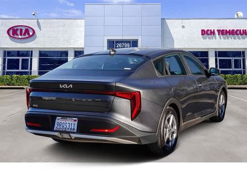 Certified 2025 Kia K4 LXS image 4