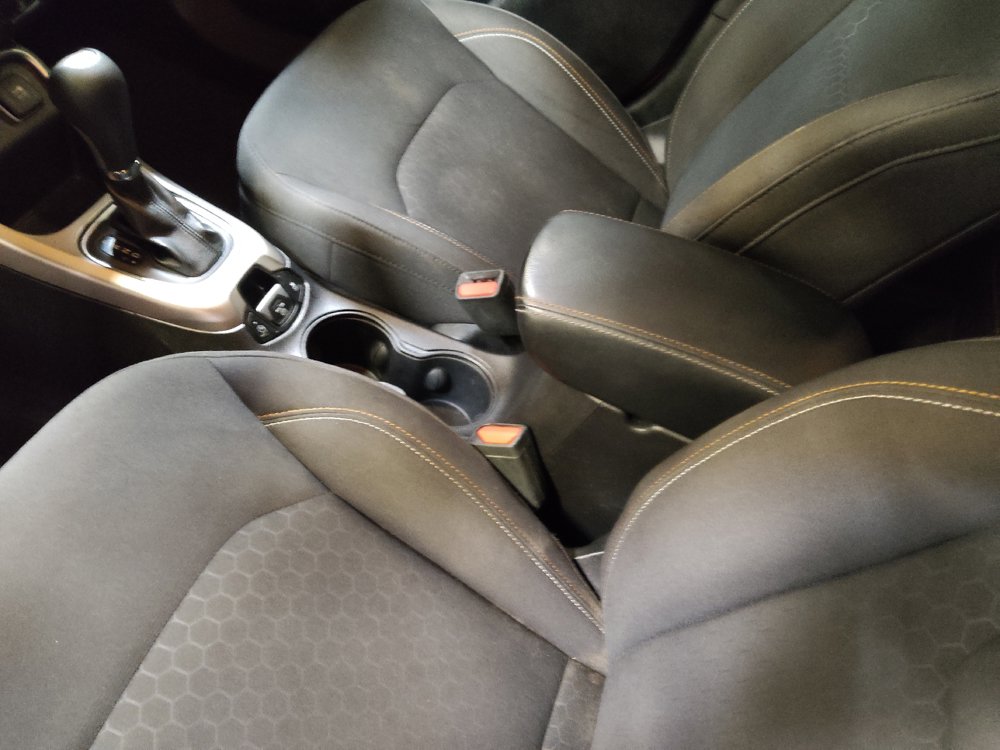 Used 2018 Jeep Compass Sport w/ Tech Group FWD image 26