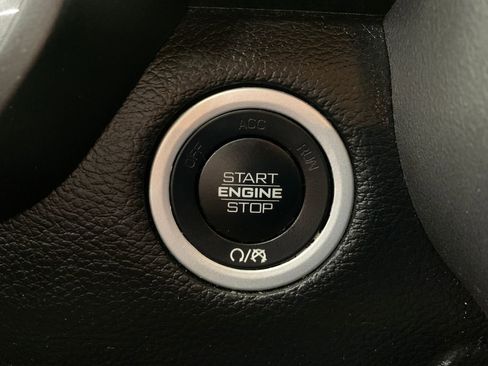 Used 2020 RAM 1500 Big Horn image 14