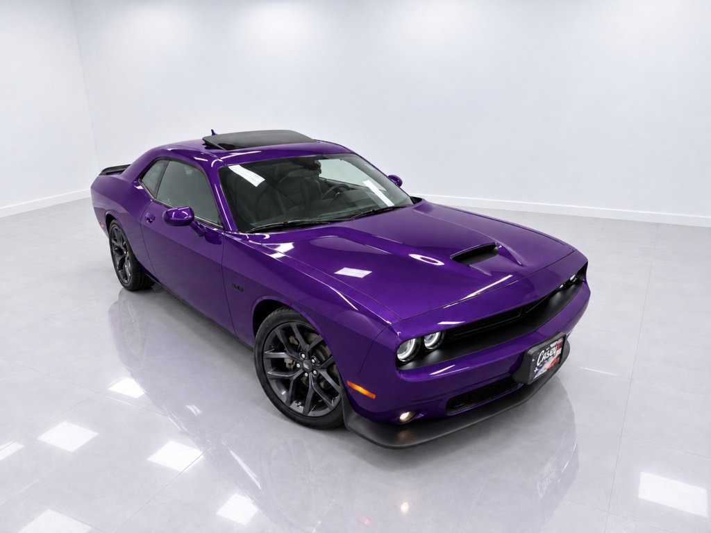 Used 2023 Dodge Challenger R/T w/ Plus Package RWD image 4