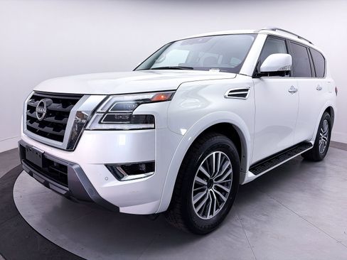 Used 2023 Nissan Armada SL RWD image 14