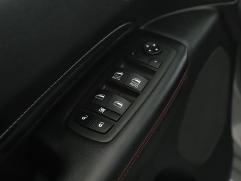 Used 2025 Dodge Durango GT AWD/4WD image 9