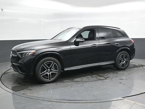 Used 2023 Mercedes-Benz GLC 300 image 7