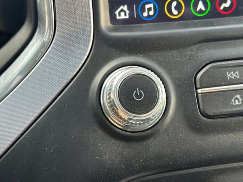 Used 2019 GMC Sierra 1500 SLT w/ SLT Premium Plus Package image 31