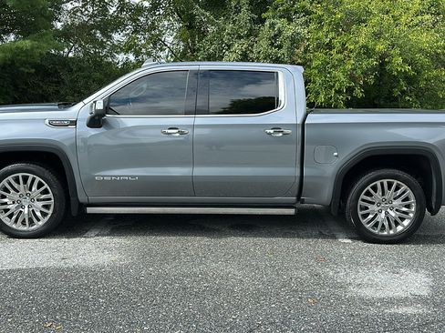 Used 2019 GMC Sierra 1500 Denali w/ Denali Ultimate Package AWD/4WD image 30