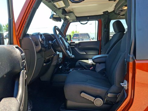 Used 2014 Jeep Wrangler Sport w/ Quick Order Package 23S AWD/4WD image 13