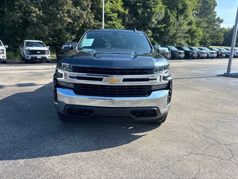 Used 2022 Chevrolet Silverado 1500 LT w/ Z71 Off-Road Package AWD/4WD image 10