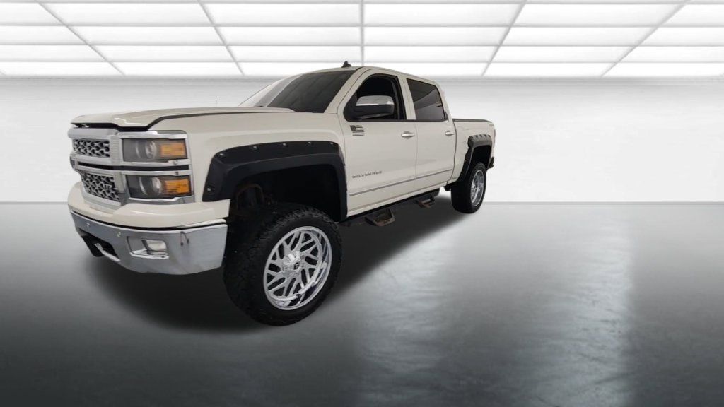 Used 2014 Chevrolet Silverado 1500 LTZ w/ LTZ Plus Package AWD/4WD image 3