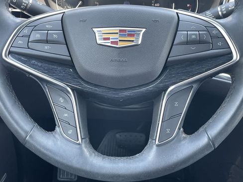 Used 2024 Cadillac XT5 Premium Luxury FWD image 10