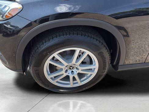 Certified 2026 Mercedes-Benz GLC 300 4MATIC image 9