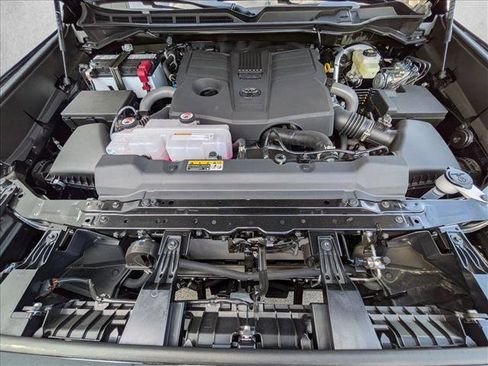 New 2026 Toyota Tundra SR5 AWD/4WD image 16