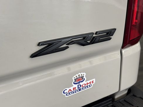 Used 2026 Chevrolet Silverado 1500 ZR2 w/ Dark Appearance Package AWD/4WD image 14