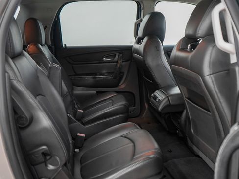 Used 2017 GMC Acadia Limited SLT AWD/4WD image 12