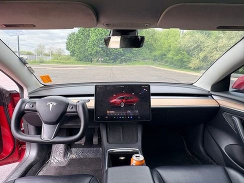 Used 2022 Tesla Model 3 Long Range AWD/4WD image 11