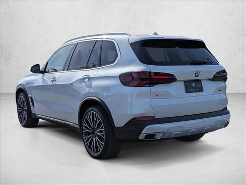 New 2026 BMW X5 xDrive40i AWD/4WD image 9