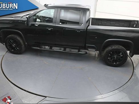 Used 2025 Chevrolet Silverado 2500 LT w/ Trail Boss Package AWD/4WD image 30