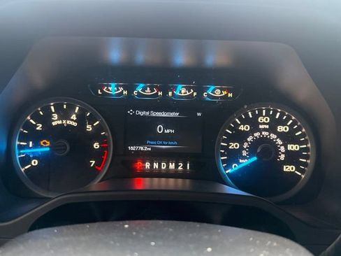 Used 2016 Ford F150 XLT w/ Equipment Group 302A Luxury AWD/4WD image 8