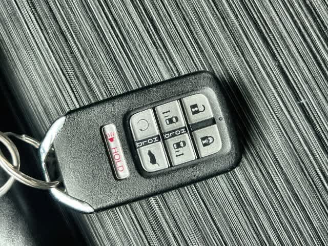 Used 2024 Honda Odyssey Touring image 21