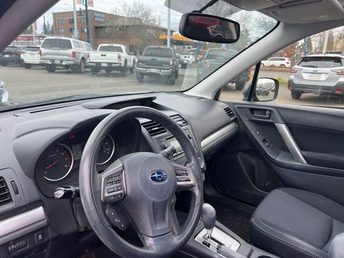 Used 2014 Subaru Forester 2.5i Premium w/ All-Weather Package image 7